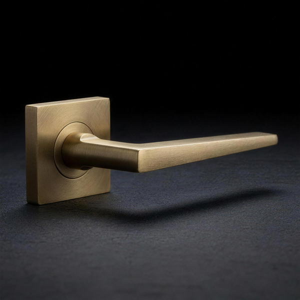 Filo Lever Square in Cast Brass, tapered blade on a square rose