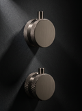 Fonte Shower Set — knurled dial detail, Cast Gunmetal